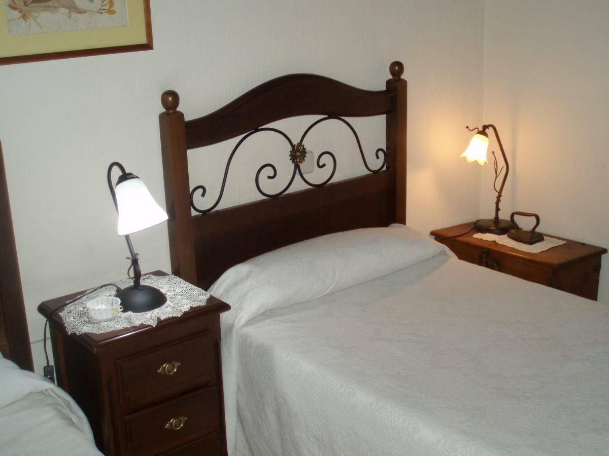 Hotel Rural La Huerta Montejo de la Vega de la Serrezuela エクステリア 写真